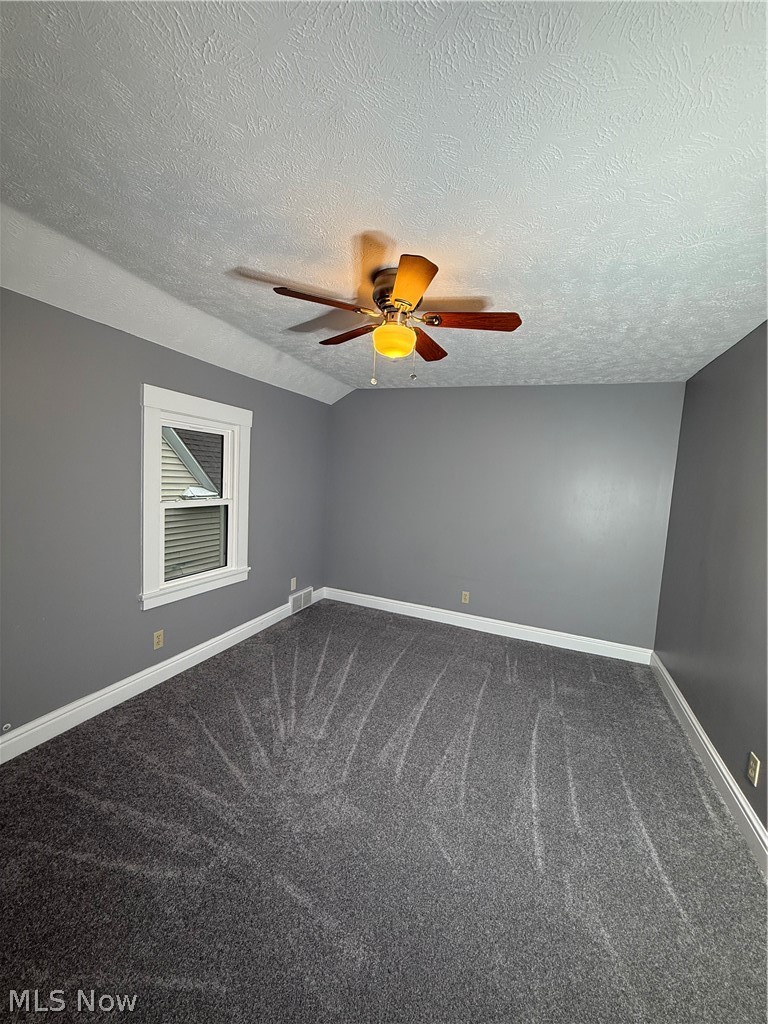 1369 Park Row Lakewood OH 44107