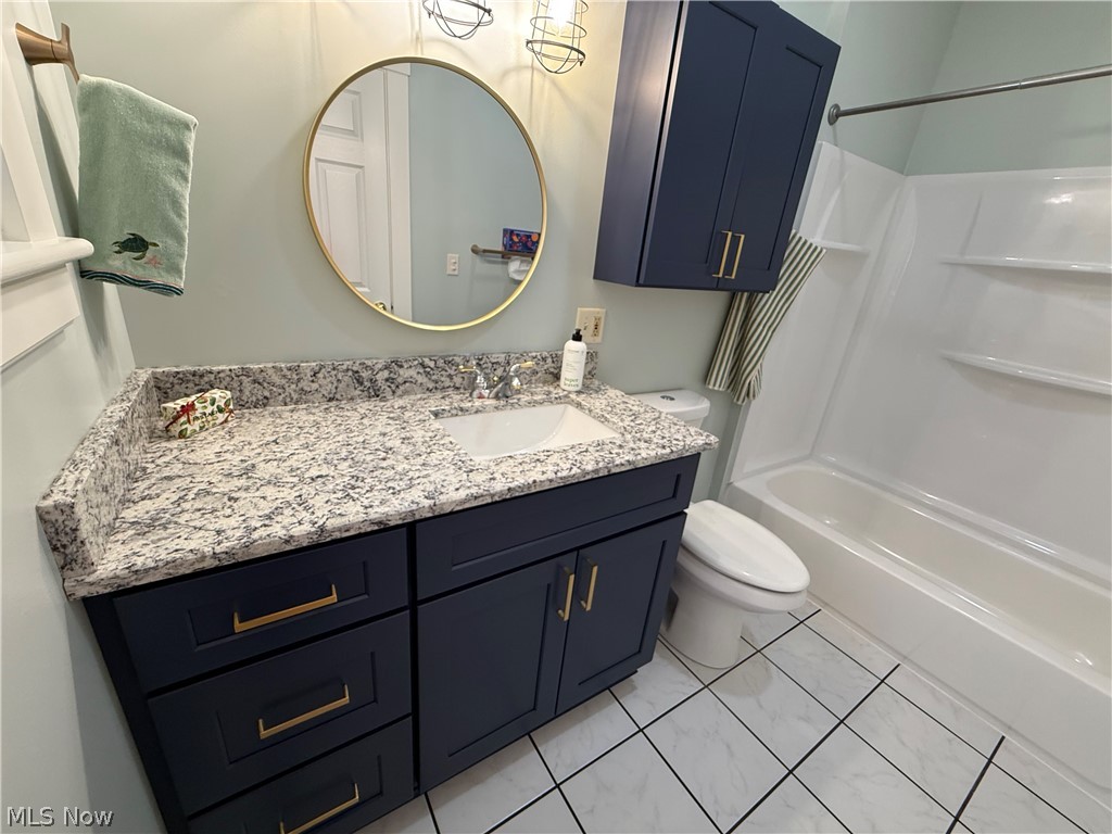 1369 Park Row Lakewood OH 44107