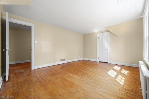 1134 Glamorgan Street Alliance OH 44601