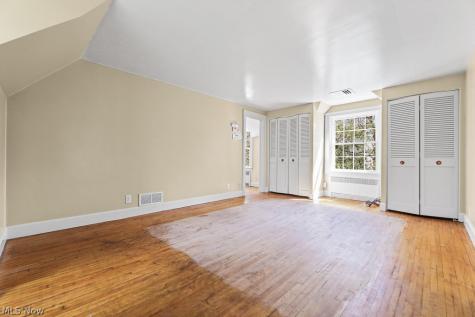 1134 Glamorgan Street Alliance OH 44601