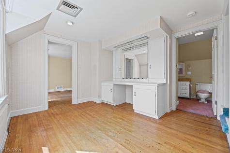 1134 Glamorgan Street Alliance OH 44601