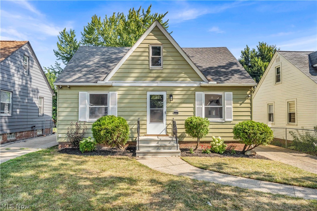 12208 Kensington Avenue Cleveland OH 44111