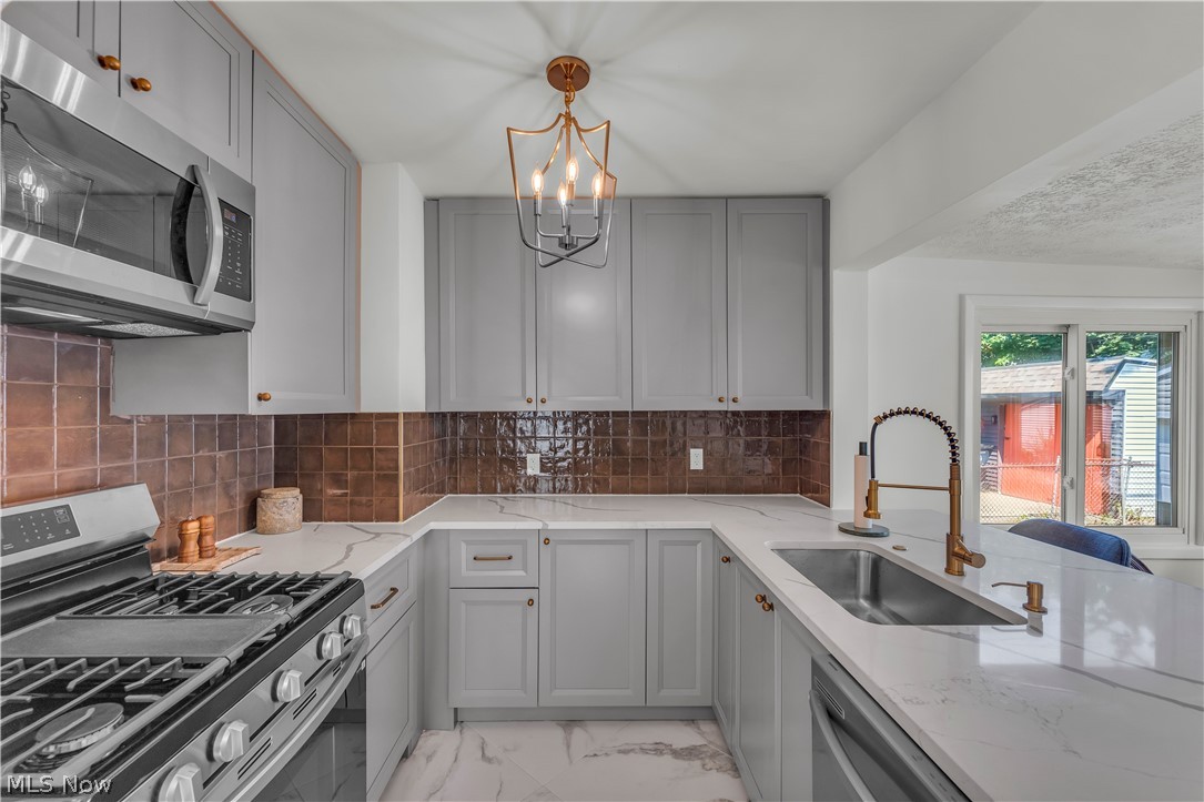 12208 Kensington Avenue Cleveland OH 44111