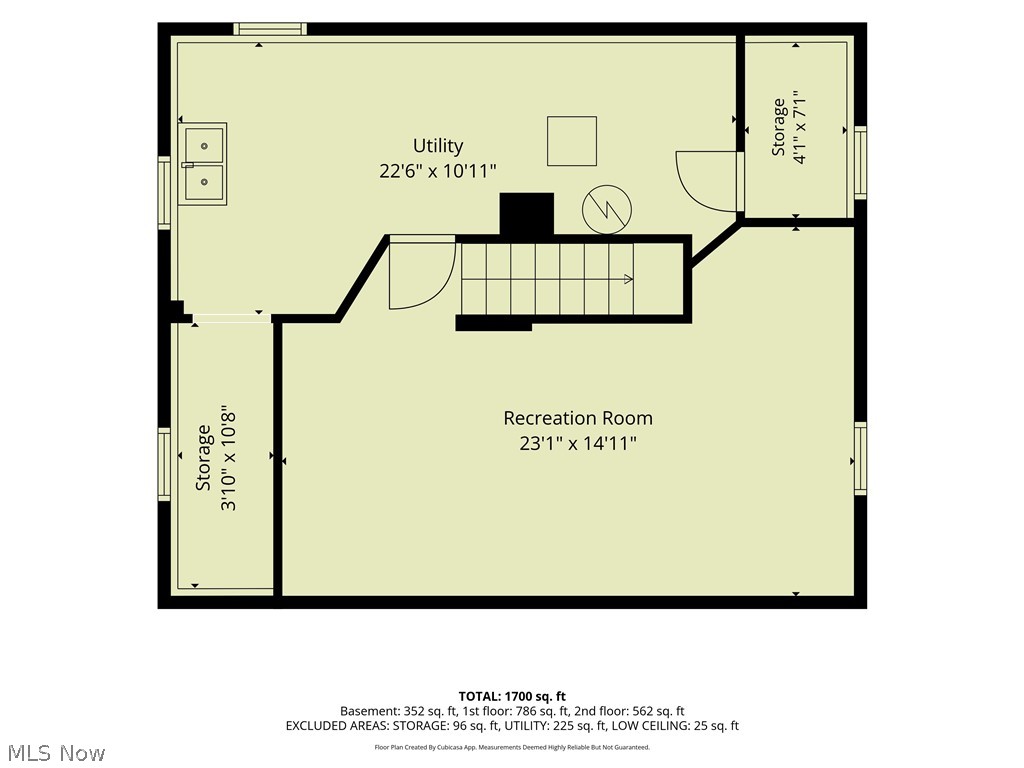 12208 Kensington Avenue Cleveland OH 44111