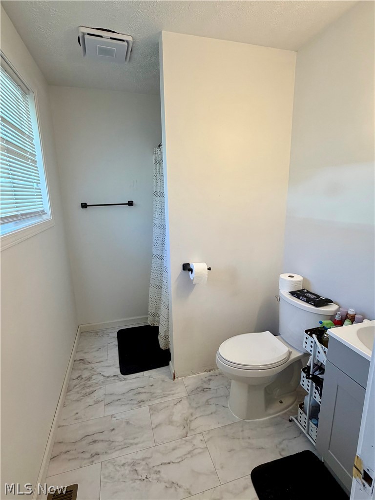982 Greenwood Avenue Zanesville OH 43701