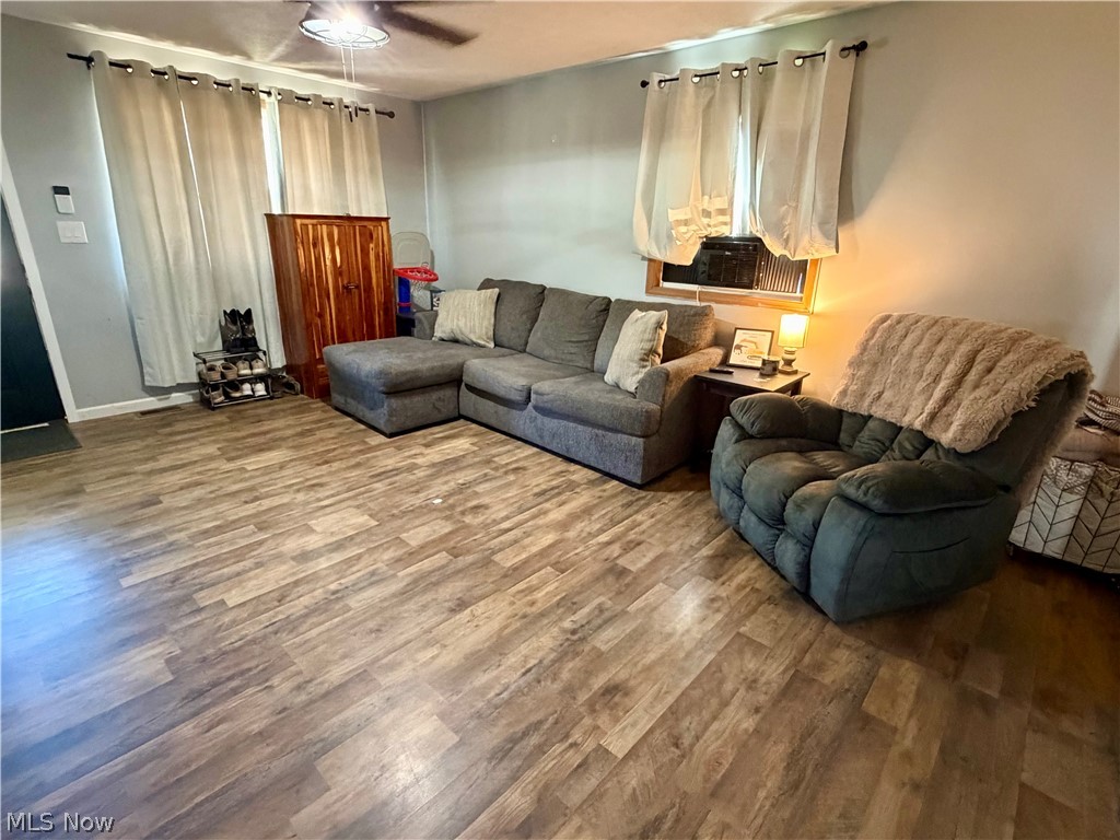 982 Greenwood Avenue Zanesville OH 43701