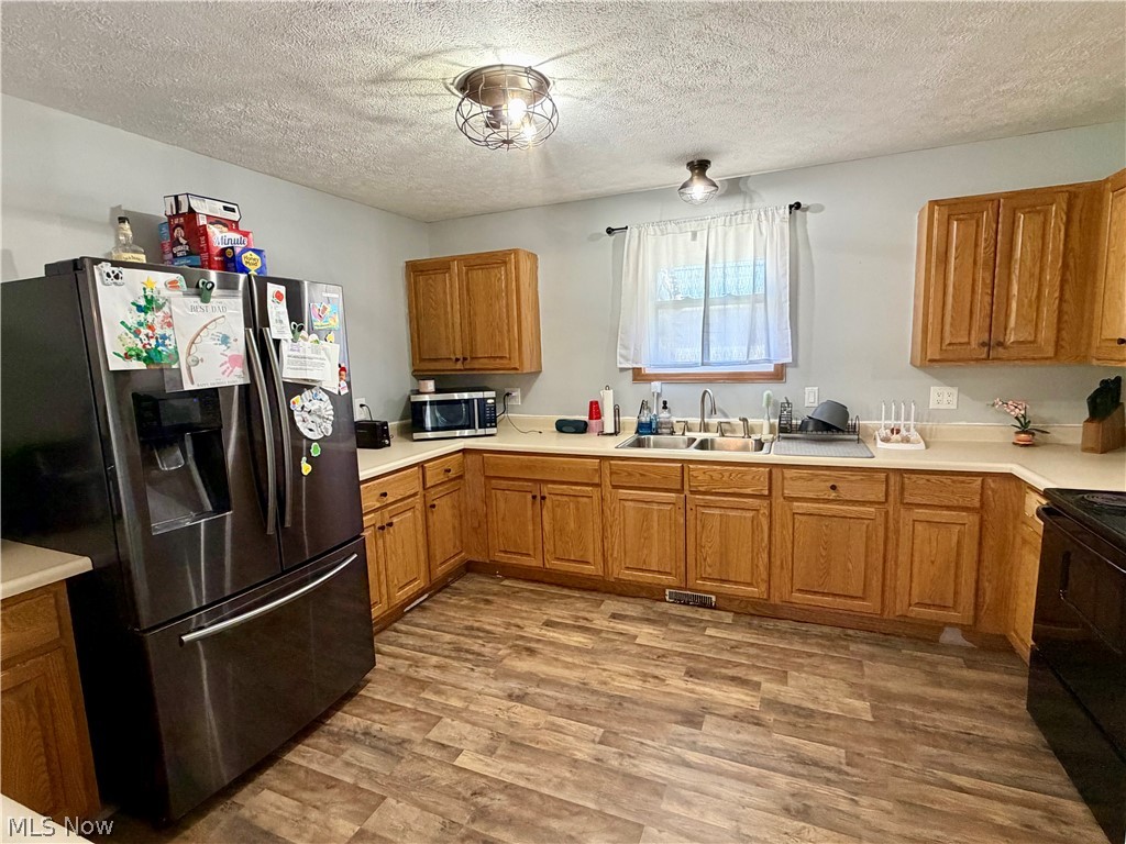 982 Greenwood Avenue Zanesville OH 43701