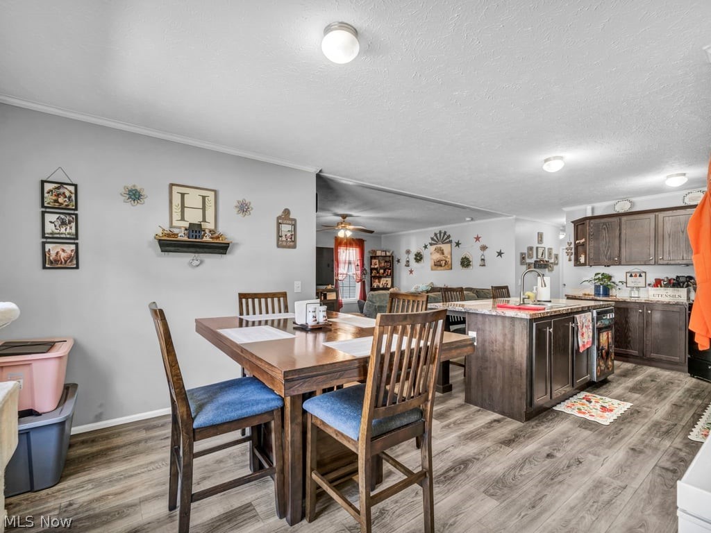 381 Westwoods Amherst OH 44001