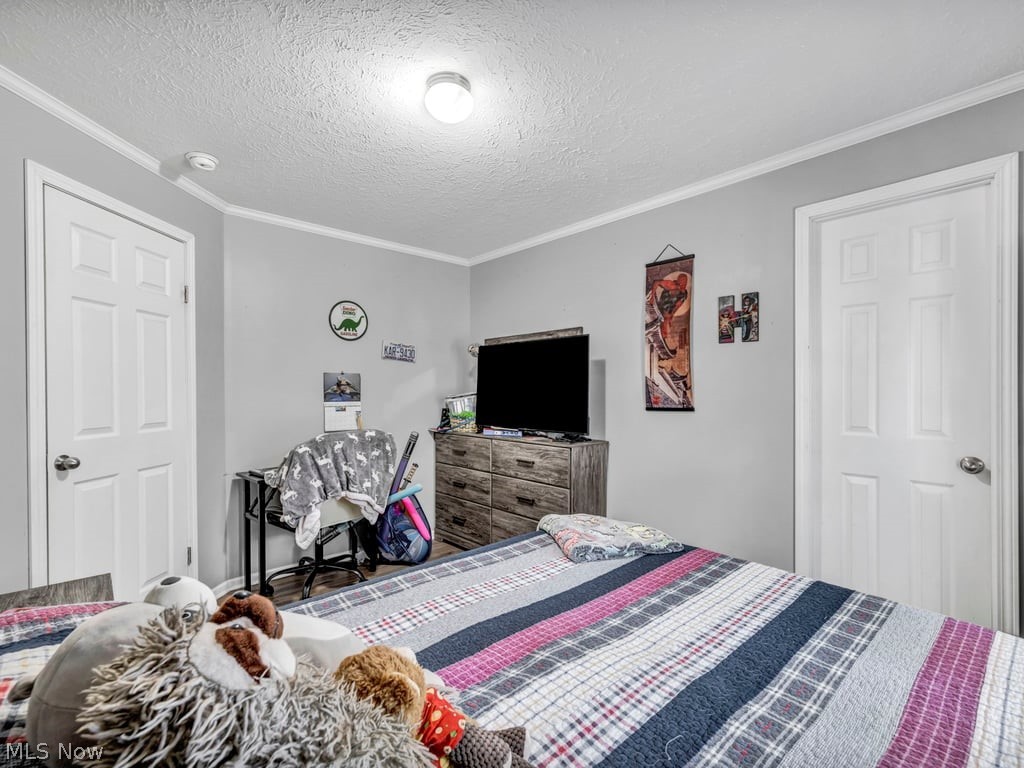 381 Westwoods Amherst OH 44001