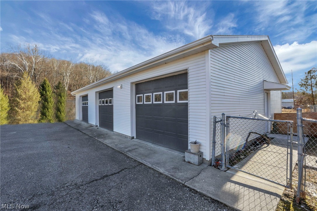 3750 Cannelville Road Roseville OH 43777