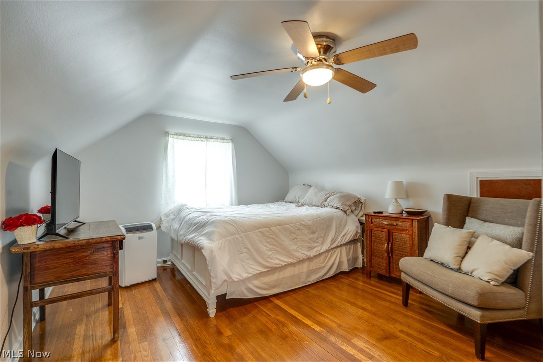 251 9th Street NE Barberton OH 44203