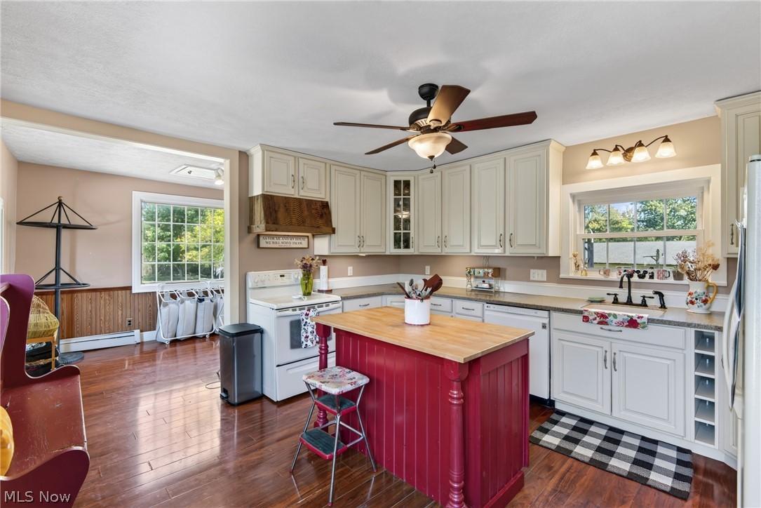 220 W Main Street South Amherst OH 44001