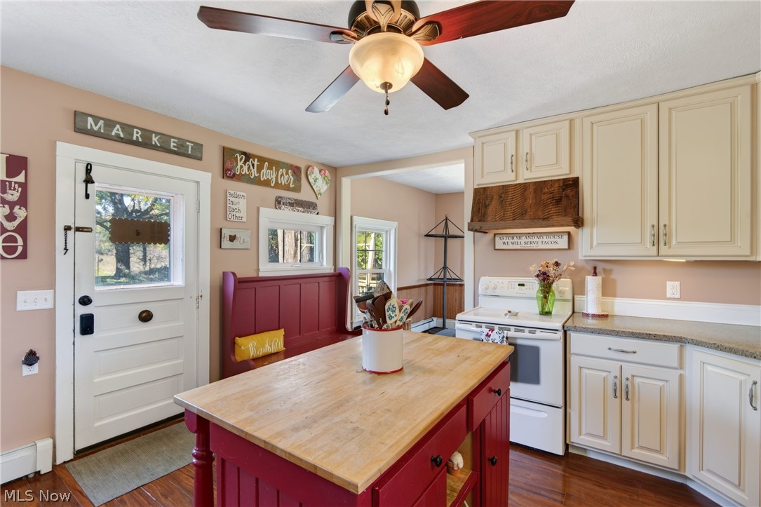 220 W Main Street South Amherst OH 44001