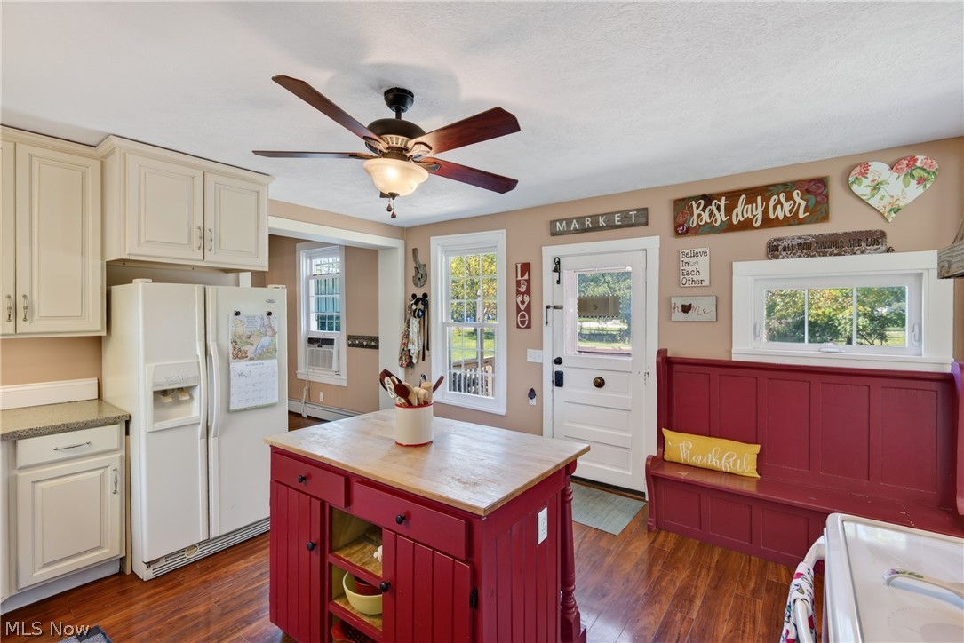 220 W Main Street South Amherst OH 44001