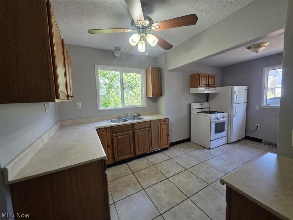 907 14th Street NE Canton OH 44714