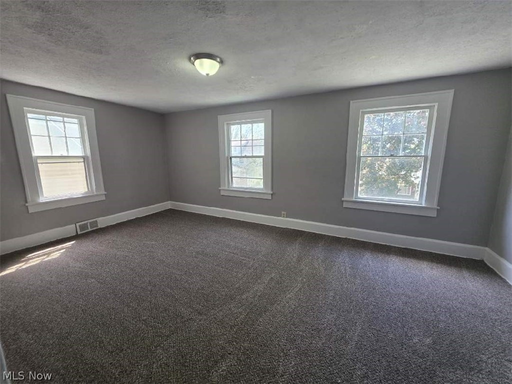 907 14th Street NE Canton OH 44714