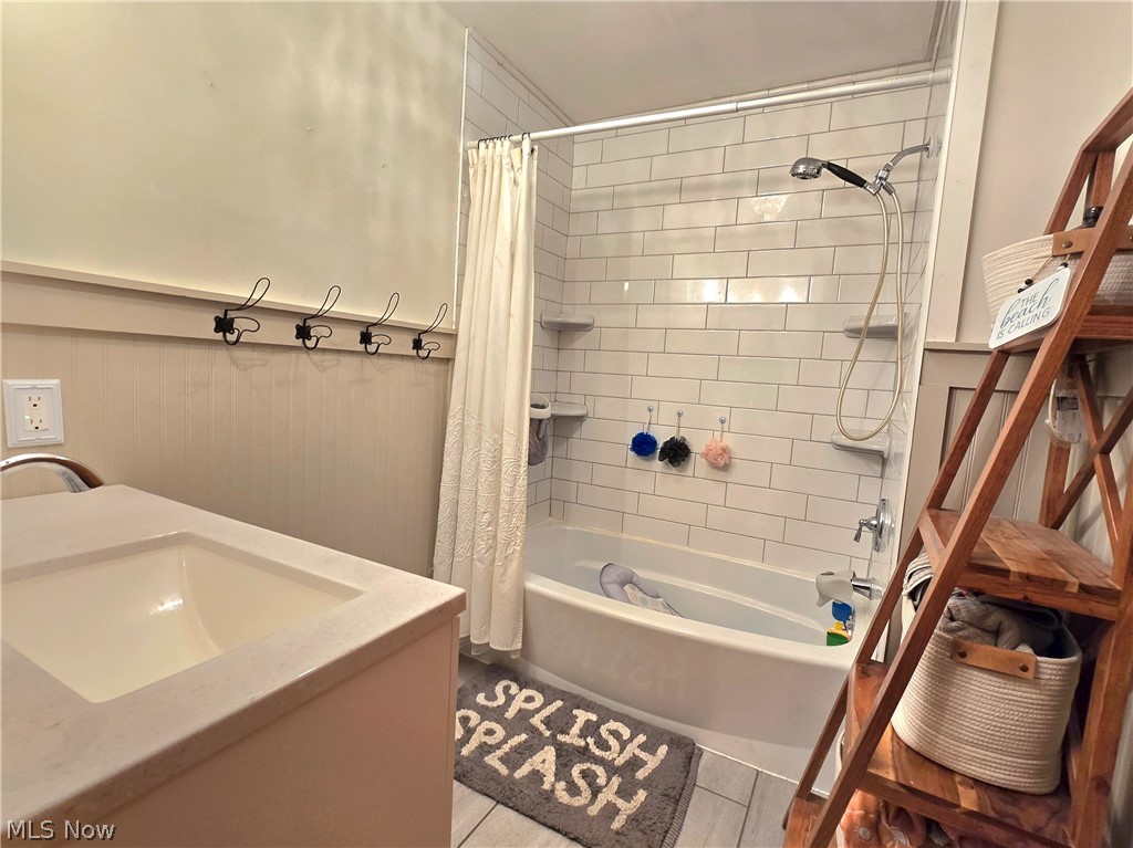 3221 Arrow Point Drive Zanesville OH 43701