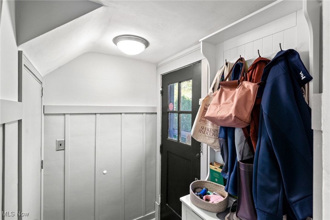 3027 Warrington Road Shaker Heights OH 44120