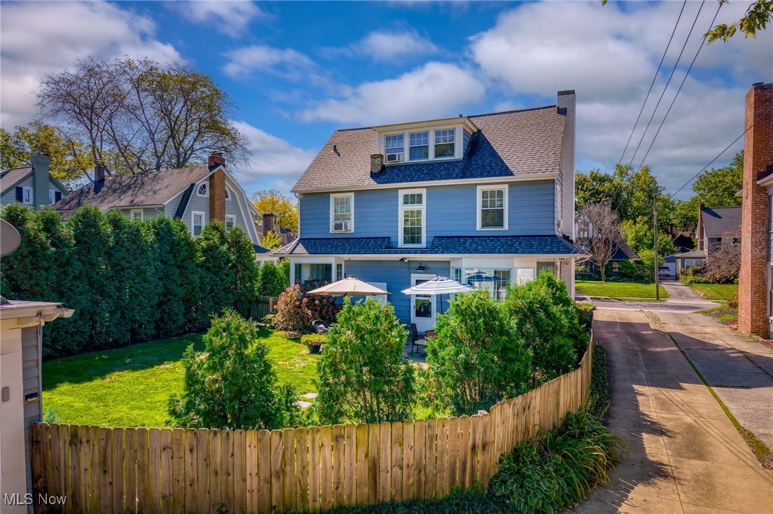 3027 Warrington Road Shaker Heights OH 44120