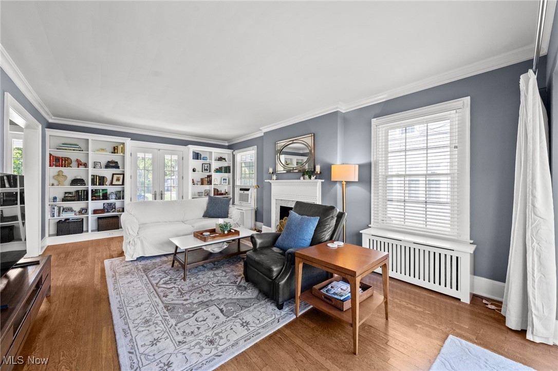 3027 Warrington Road Shaker Heights OH 44120