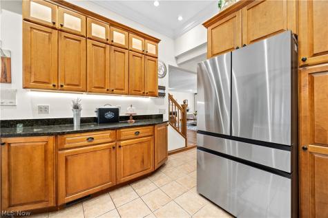 7587 Lewis Road Olmsted Twp OH 44138