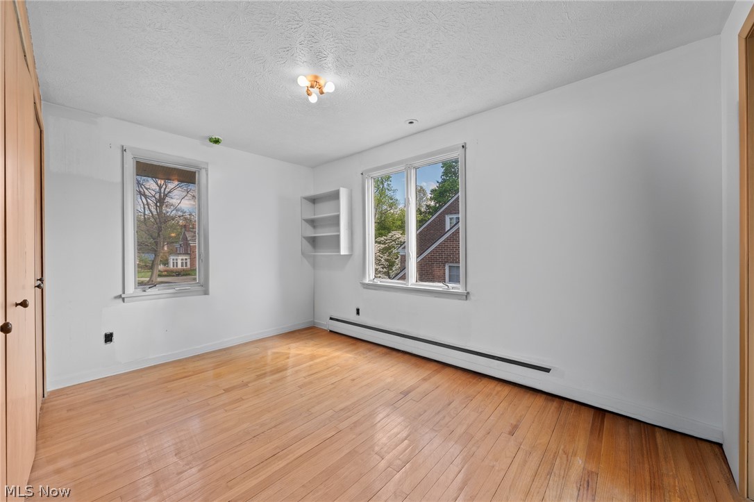 2292 Coventry Road Cleveland Heights OH 44118