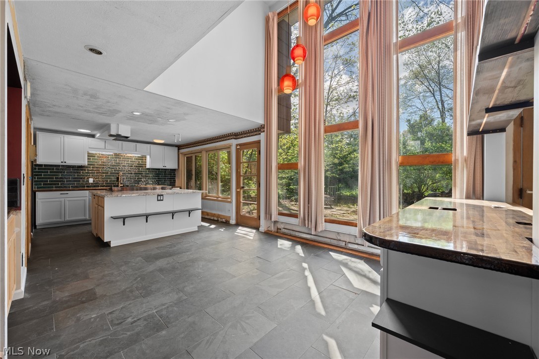 2292 Coventry Road Cleveland Heights OH 44118