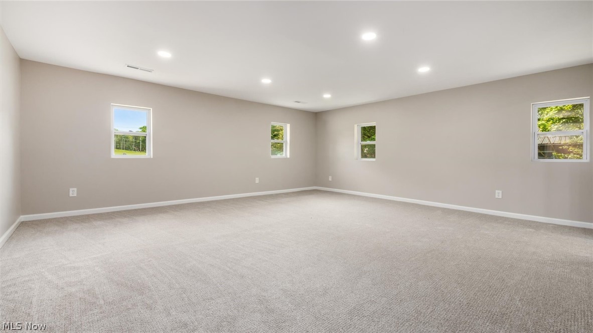 3185 Corvus Drive Zanesville OH 43701