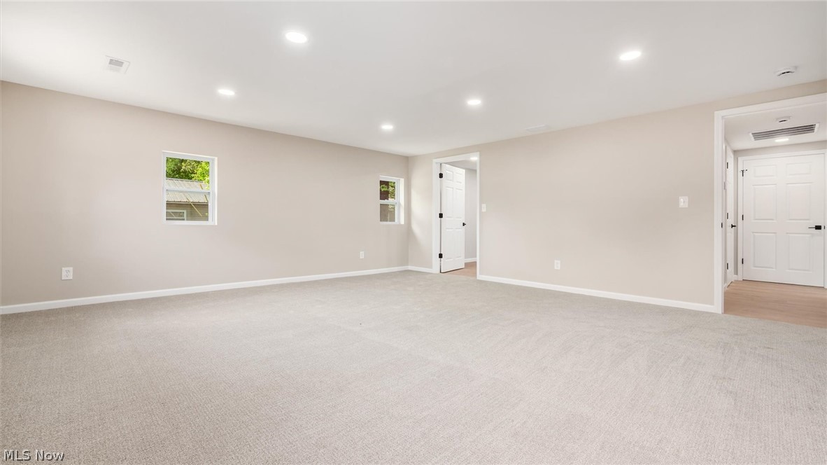 3185 Corvus Drive Zanesville OH 43701