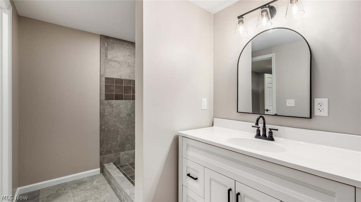 3185 Corvus Drive Zanesville OH 43701