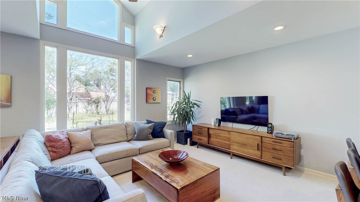23399 Laureldale Road Shaker Heights OH 44122