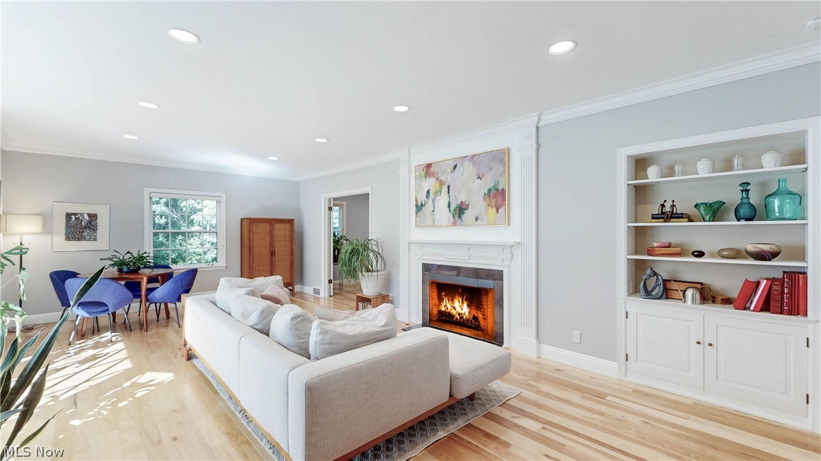 23399 Laureldale Road Shaker Heights OH 44122