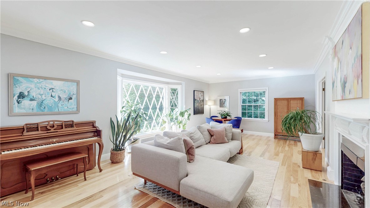 23399 Laureldale Road Shaker Heights OH 44122