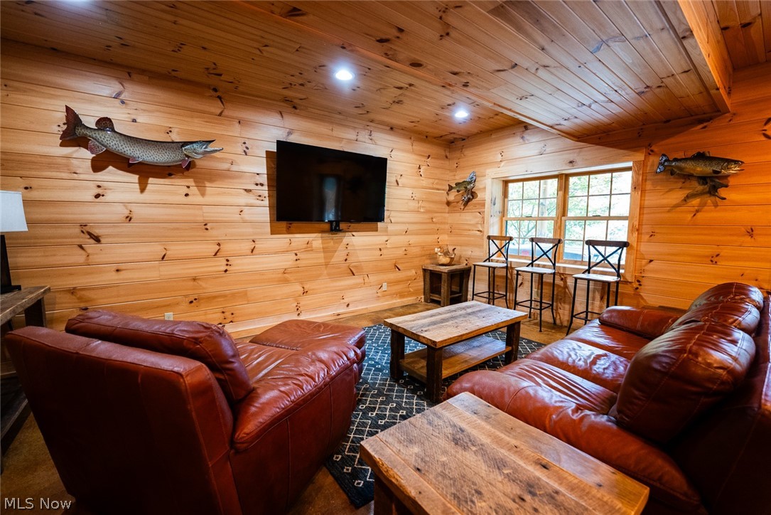 19701 Township Road 160 West Lafayette OH 43845