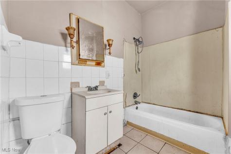 1278 W 65th Street Cleveland OH 44102