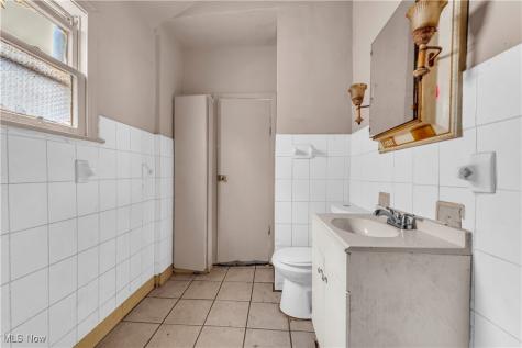 1278 W 65th Street Cleveland OH 44102