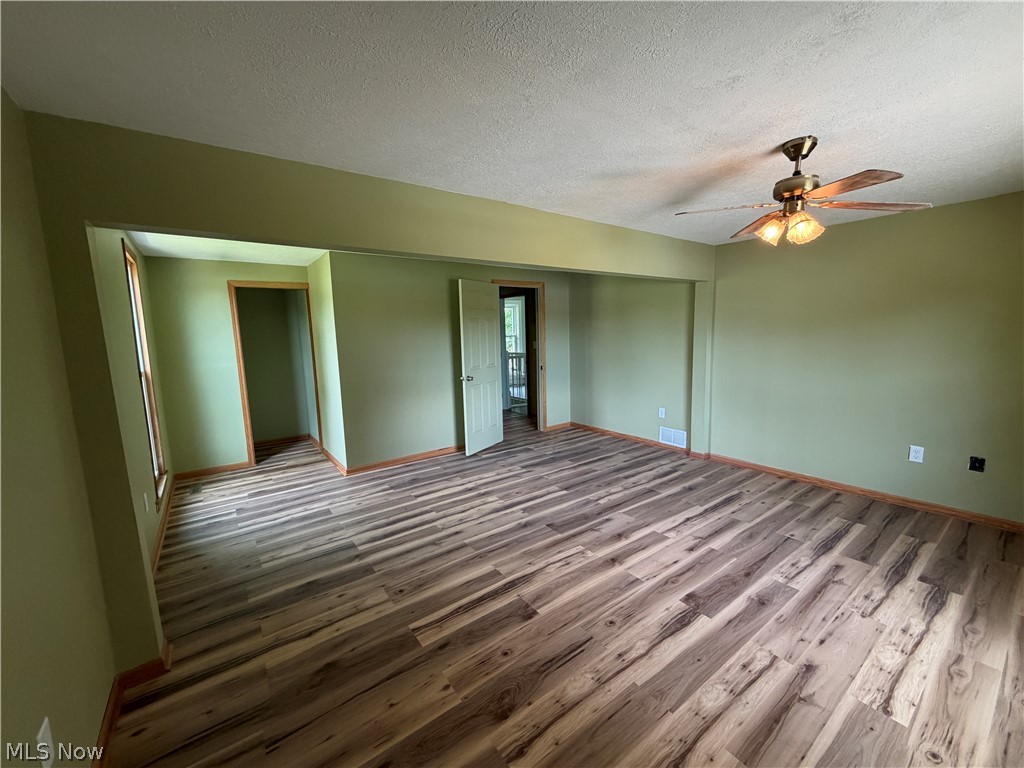 261 N Main Street Shreve OH 44676