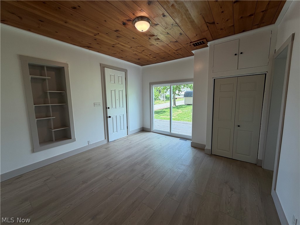 261 N Main Street Shreve OH 44676