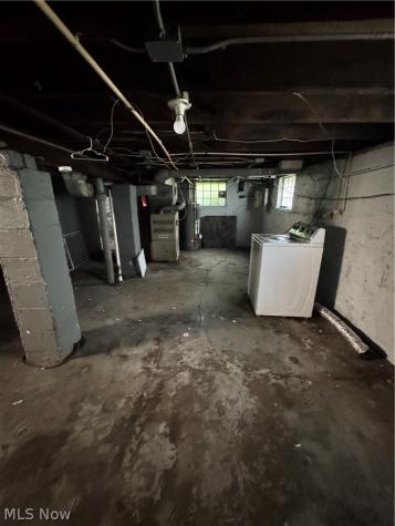 13808 Argus Avenue Cleveland OH 44110