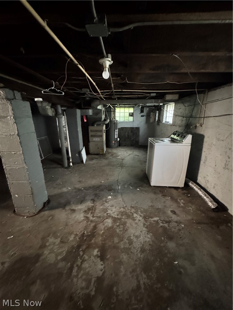 13808 Argus Avenue Cleveland OH 44110