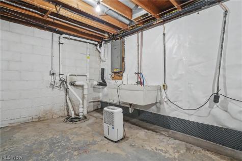 3895 Stroup Road Rootstown OH 44272
