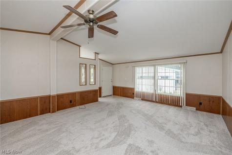 8 Jessica Lane Olmsted Twp OH 44138
