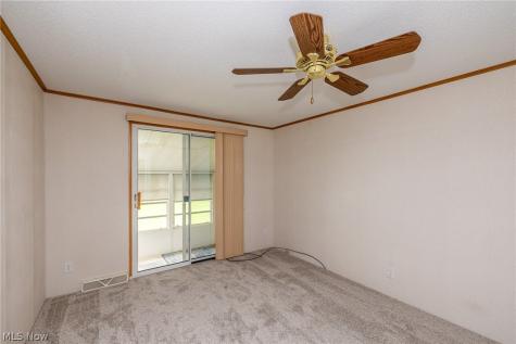 8 Jessica Lane Olmsted Twp OH 44138
