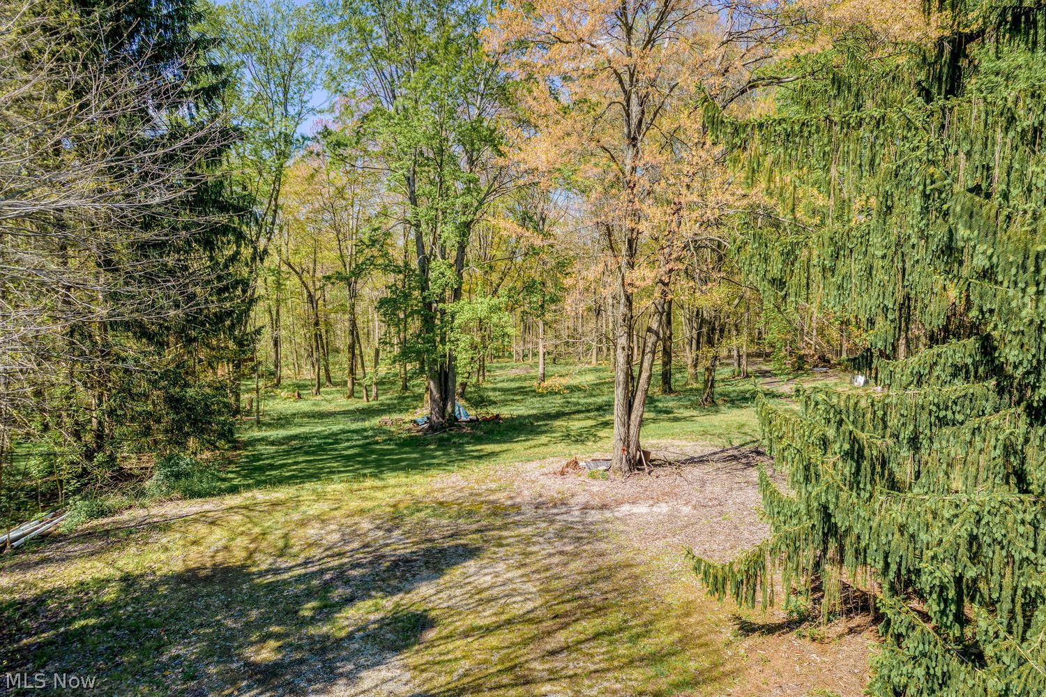 4943 State Route 82 Mantua OH 44255