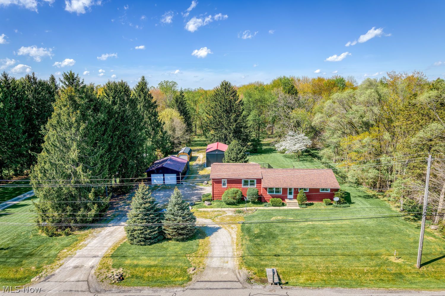4943 State Route 82 Mantua OH 44255