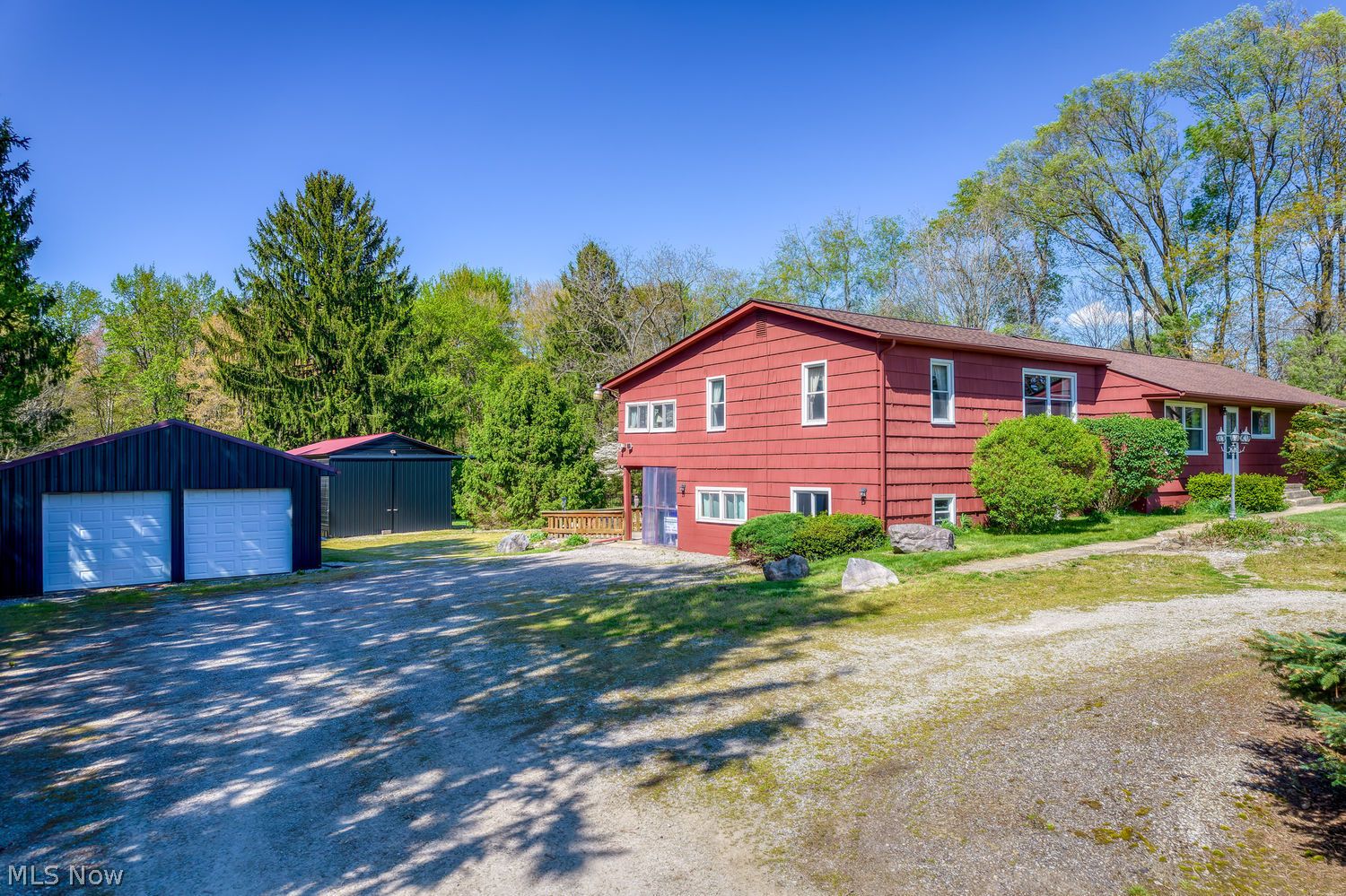 4943 State Route 82 Mantua OH 44255