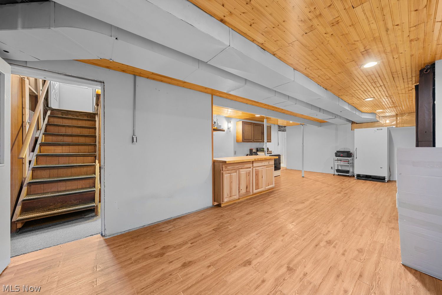 4943 State Route 82 Mantua OH 44255