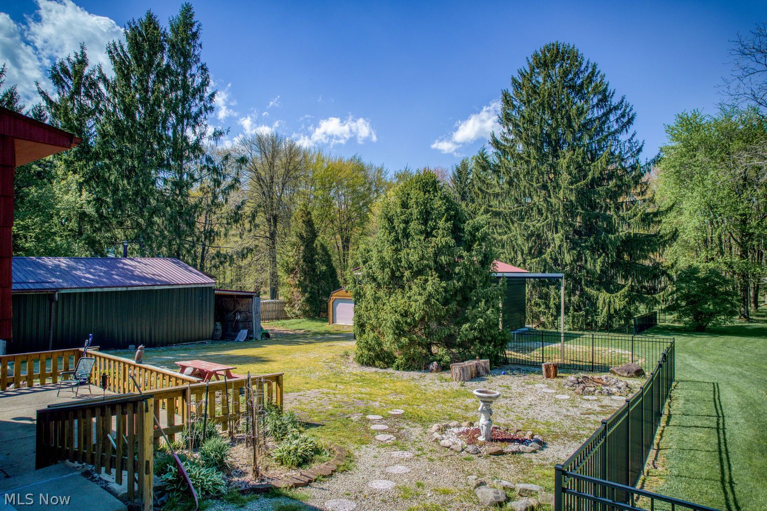 4943 State Route 82 Mantua OH 44255