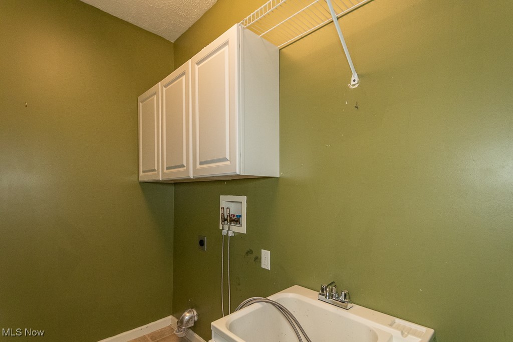 549 Walker Lane Painesville OH 44077