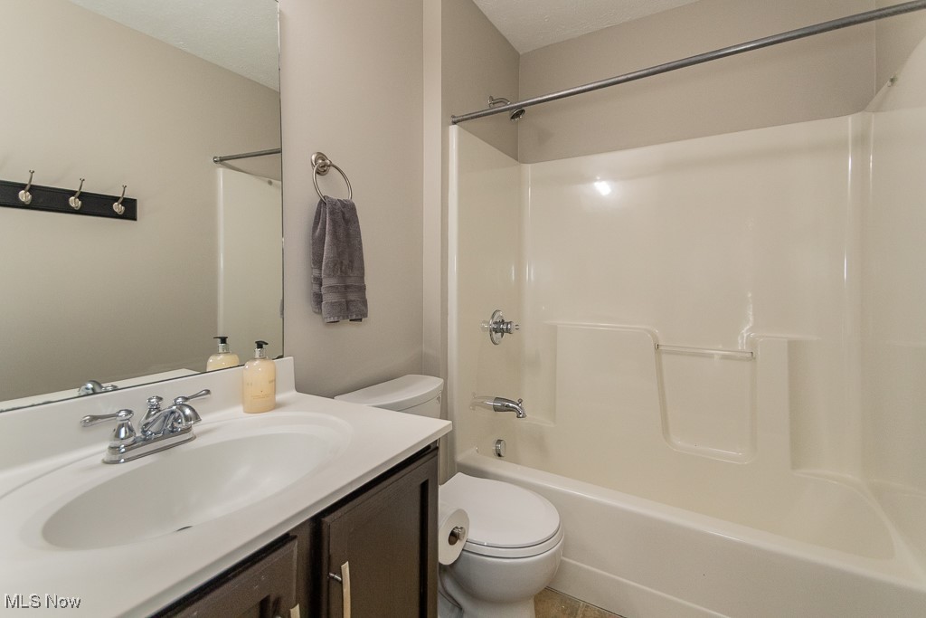 549 Walker Lane Painesville OH 44077